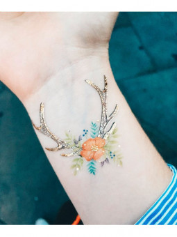 Tatouage éphémère - Floral Fawn